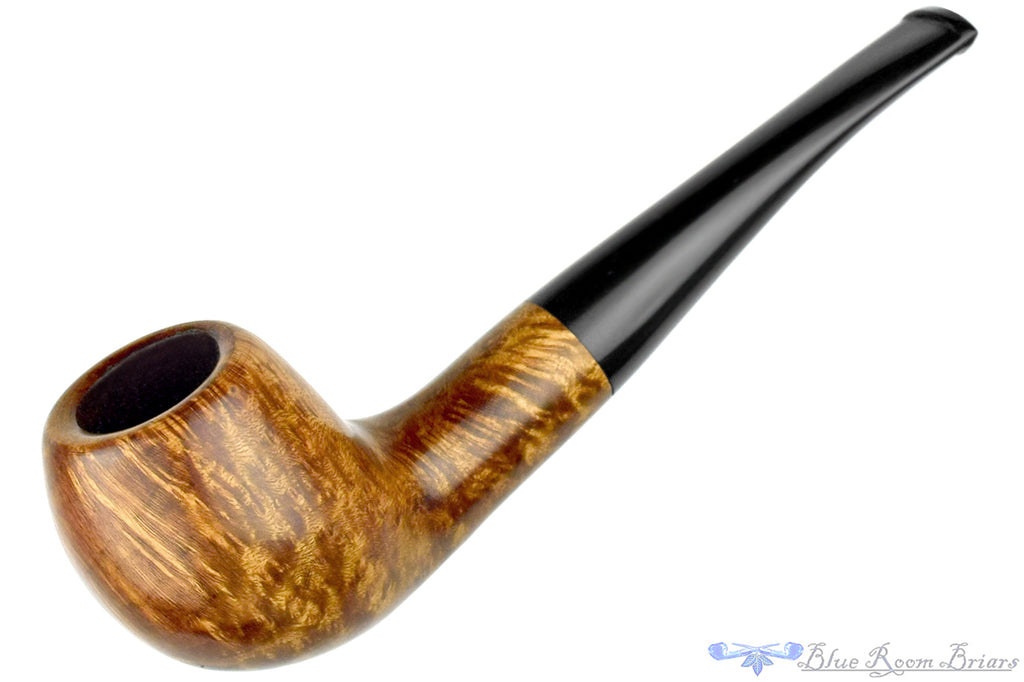 Blue Room Briars is proud to present this Ron Smith Pipe High Contrast Bent Apple