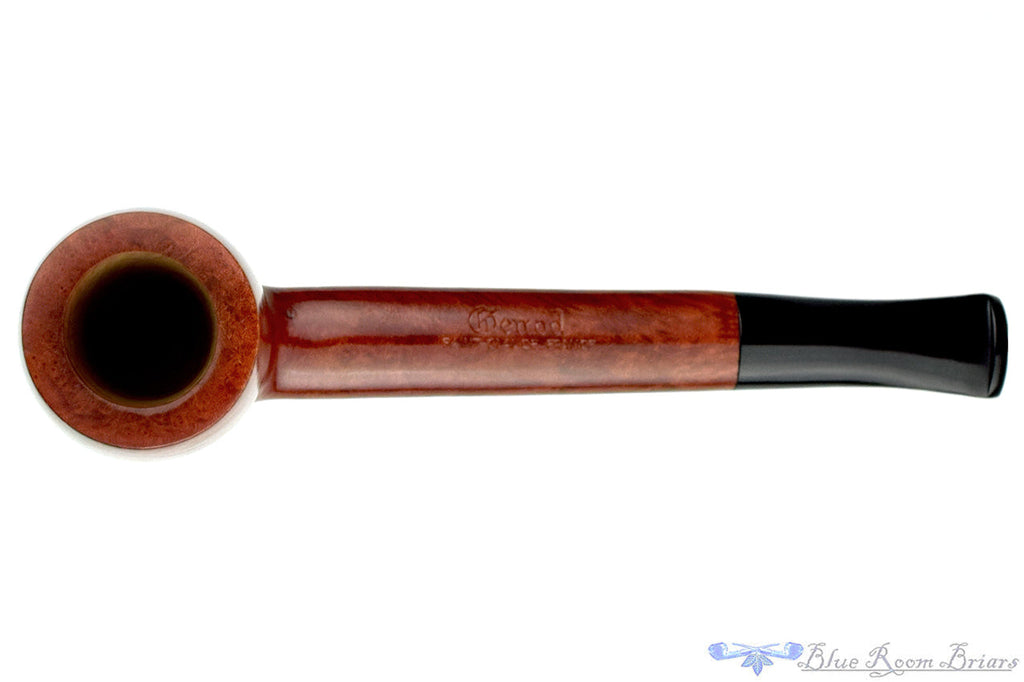 Blue Room Briars is proud to present this Genod Pipe Smooth Canadian