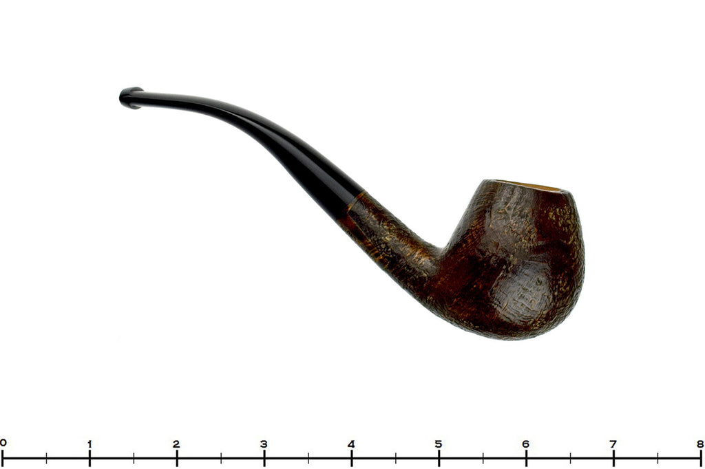 Blue Room Briars is proud to present this Genod Pipe Bent Sandblast Egg