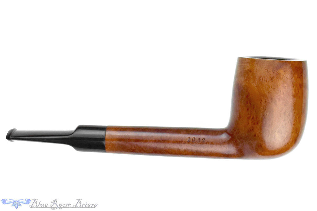 Blue Room Briars is proud to present this Jeantet Promotion 2048 Lovat Estate Pipe