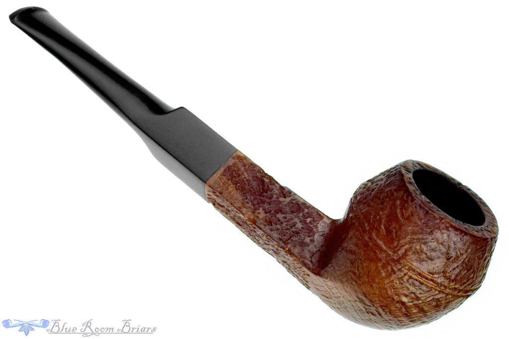 Blue Room Briar is proud to present this Orlik De Luxe LX27 Sandblast Bulldog Estate Pipe