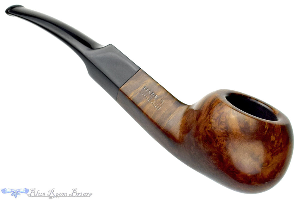 Blue Room Briars is proud to present this Buckingham Bent Diamond Shank Tomato Estate Pipe
