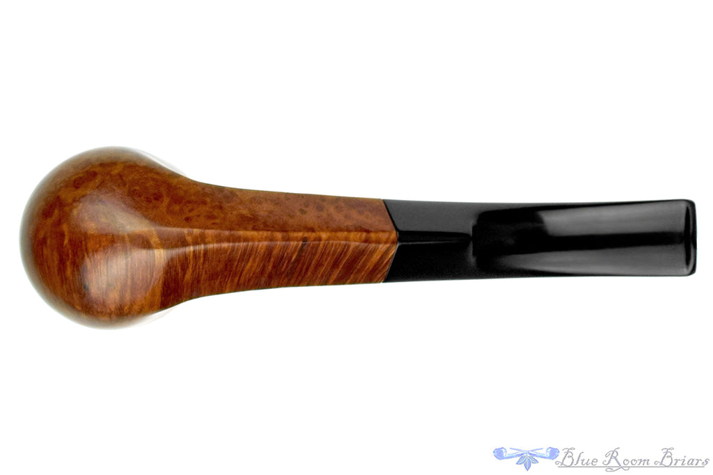Blue Room Briars is proud to present this Medley Bent Diamond Shank Billiard Estate Pipe