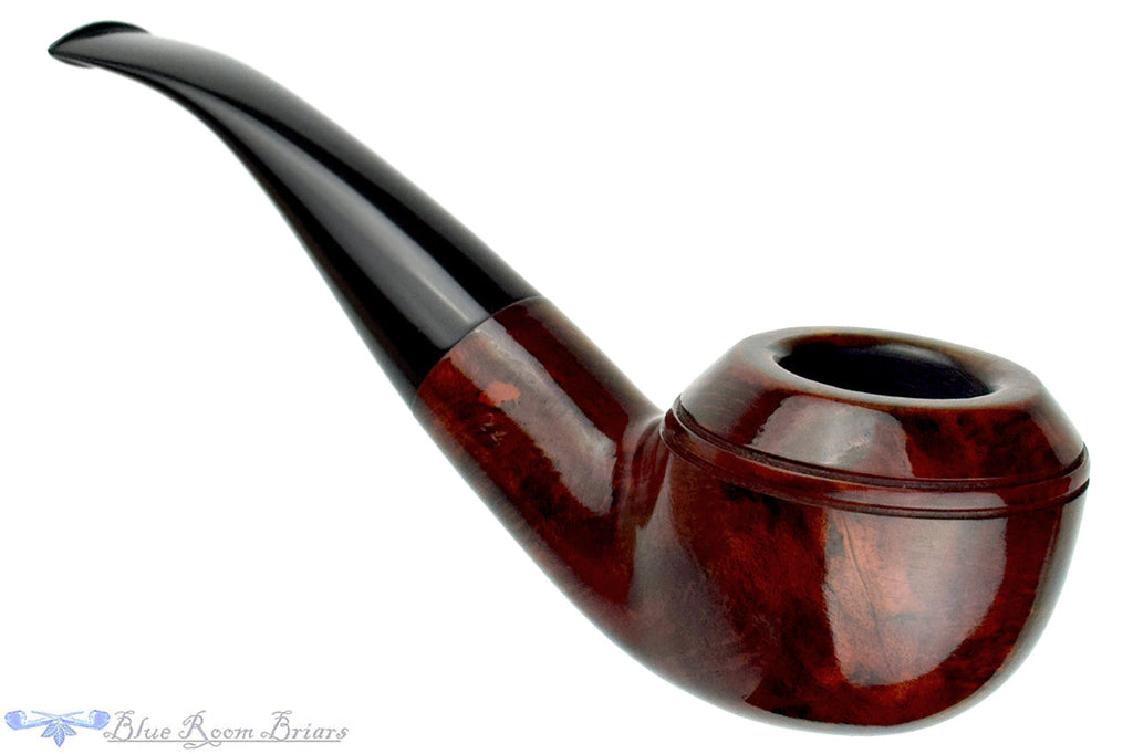 Blue Room Briars is proud to present this York Special 24 Bent Rhodesian Estate Pipe