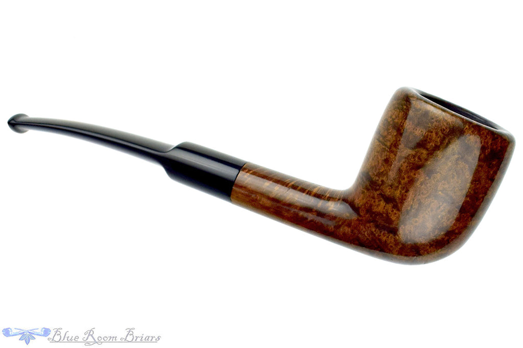 Blue Room Briars is proud to present this Danish Apple Estate Pipe