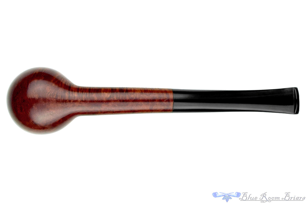 Blue Room Briars is proud to present this Georg Jensen Amber 20 Billiard Estate Pipe