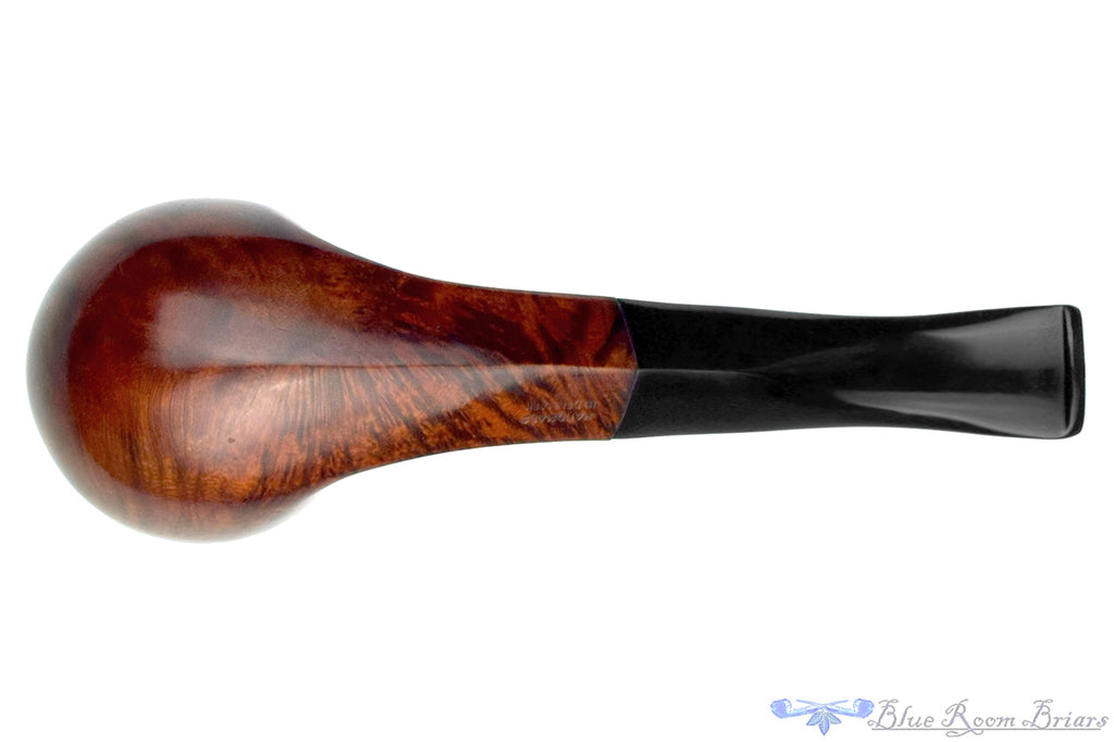 Blue Room Briars is proud to present this Bari Wiking Bent Bulldog Estate Pipe