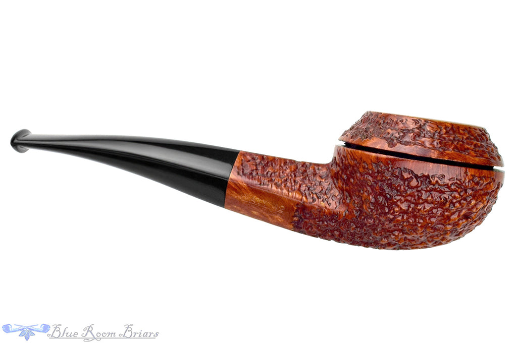 Blue Room Briars is proud to present this Radice Rind Bent Carved Bulldog Estate Pipe