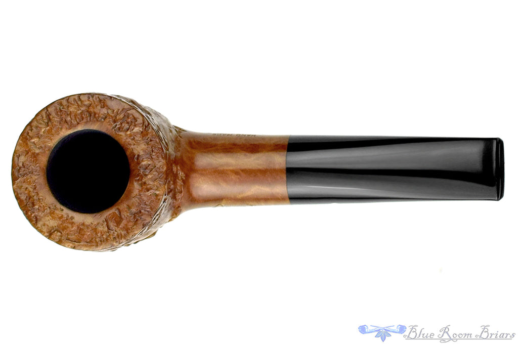 Blue Room Briars is proud to present this Ascorti New Dear Bent Carved Pot Estate Pipe