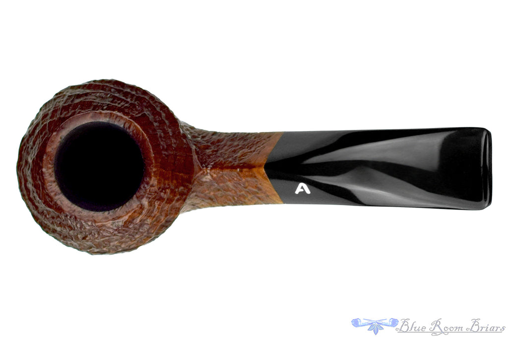 Blue Room Briars is proud to present this Ascorti Sabbia Di Oro Bent Sandblast Bulldog Estate Pipe