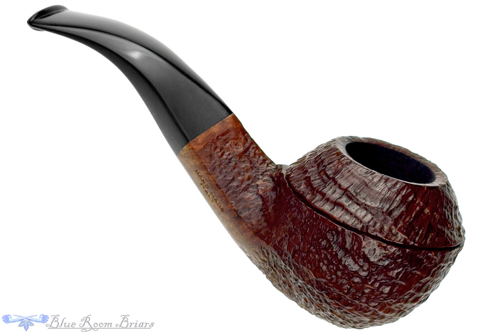 Blue Room Briars is proud to present this Ascorti Sabbia Di Oro Bent Sandblast Bulldog Estate Pipe