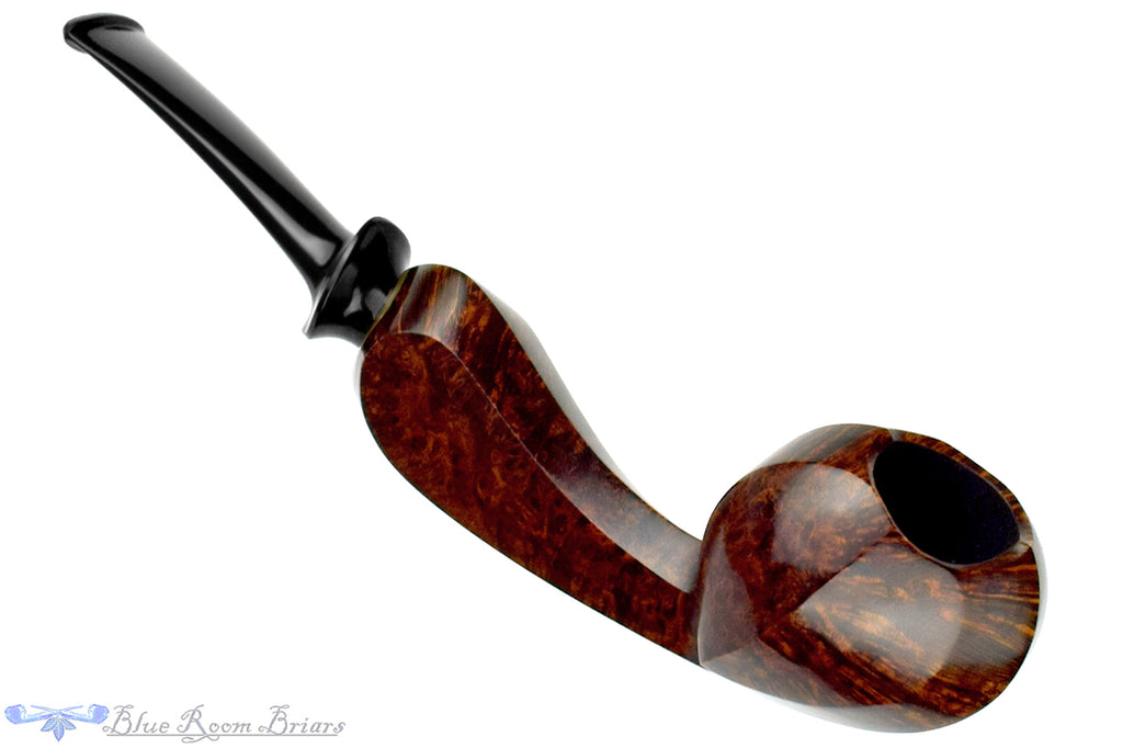 Blue Room Briars is proud to present this David Huber Pipe High-Contrast Smooth Long Paneled Blowfish