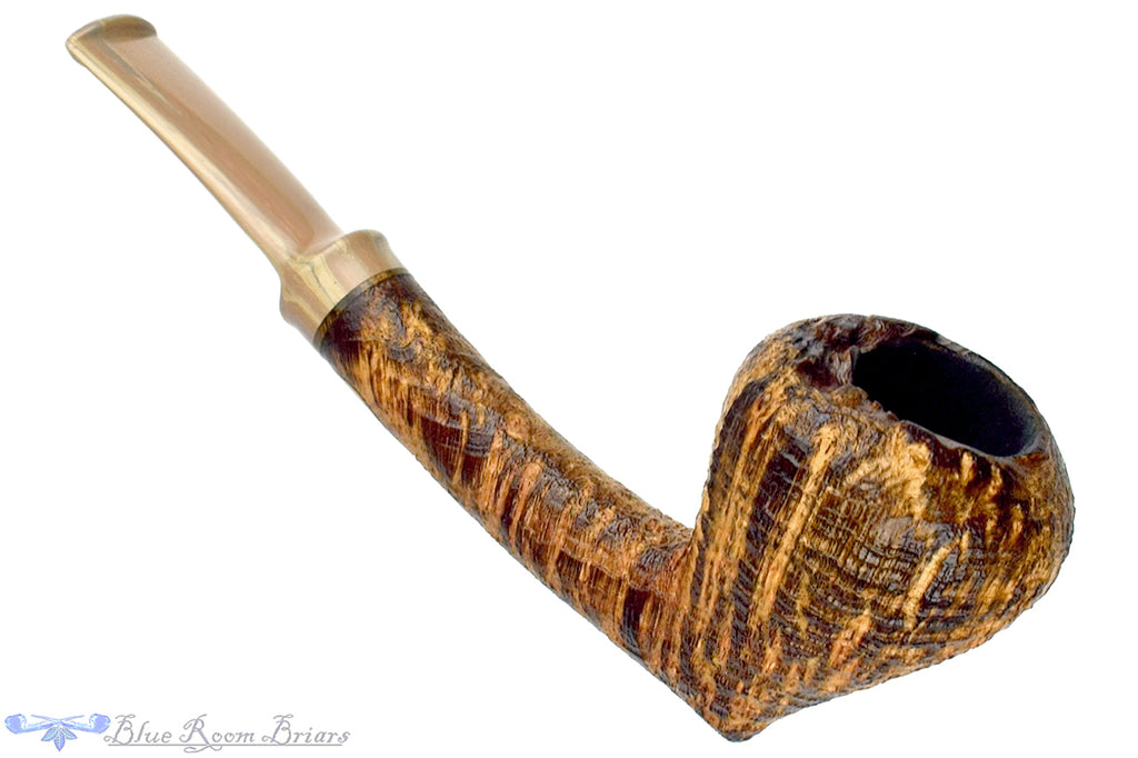 Blue Room Briars is proud to present this Sean Reum Pipe Bent High-Contrast Ring Blast Strawberry with Brindle and Plateau