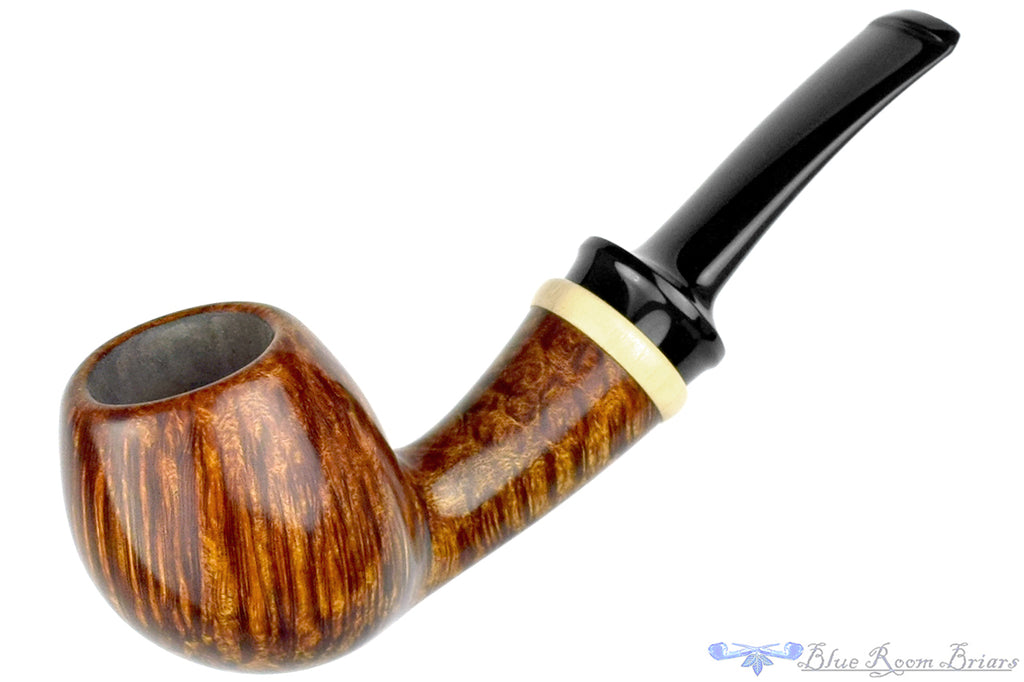 Blue Room Briars is proud to present this Jared Coles Pipe High-Contrast Bent Apple with Boxwood