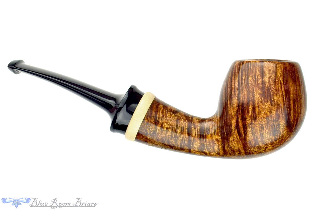 Blue Room Briars is proud to present this Jared Coles Pipe High-Contrast Bent Apple with Boxwood