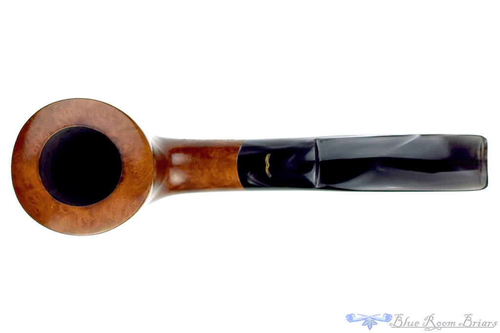 Blue Room Briars is proud to present this Caminetto KS Bent Yachtsman Estate Pipe