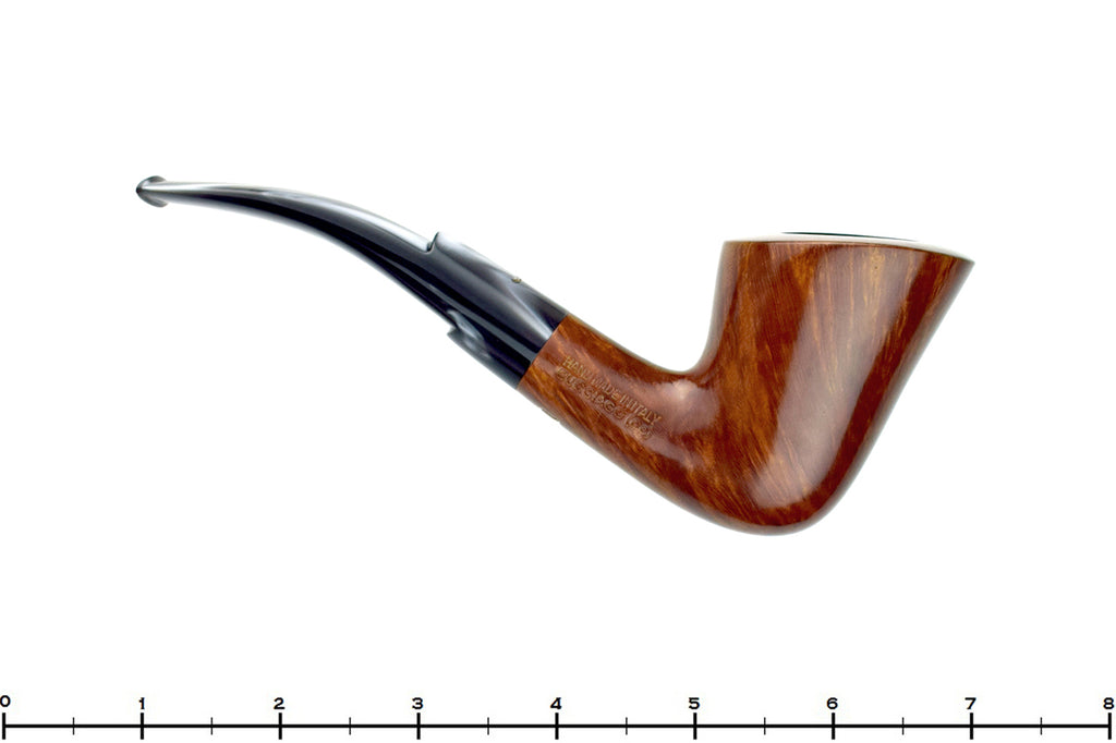 Blue Room Briars is proud to present this Caminetto KS Bent Yachtsman Estate Pipe