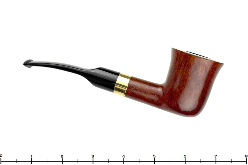 Blue Room Briars is proud to present this Willmer Hand Made De-Luxe Bell Dublin Sitter with Brass Estate Pipe