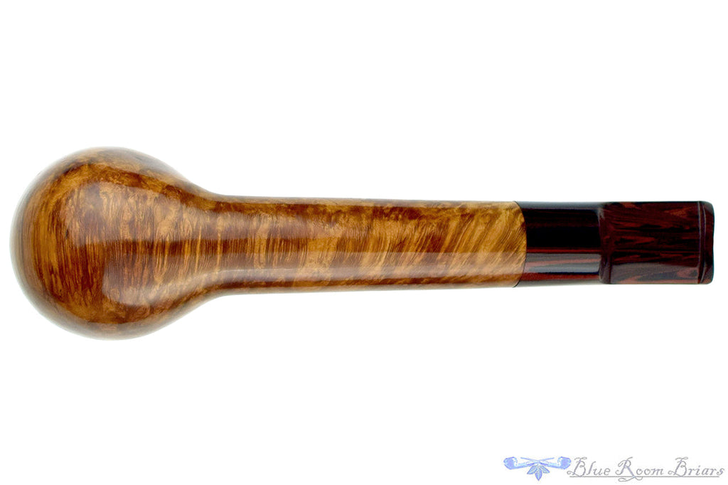 Blue Room Briars is proud to present this Northern Briars by Ian Walker Regal Lovat with Brindle UNSMOKED Estate Pipe