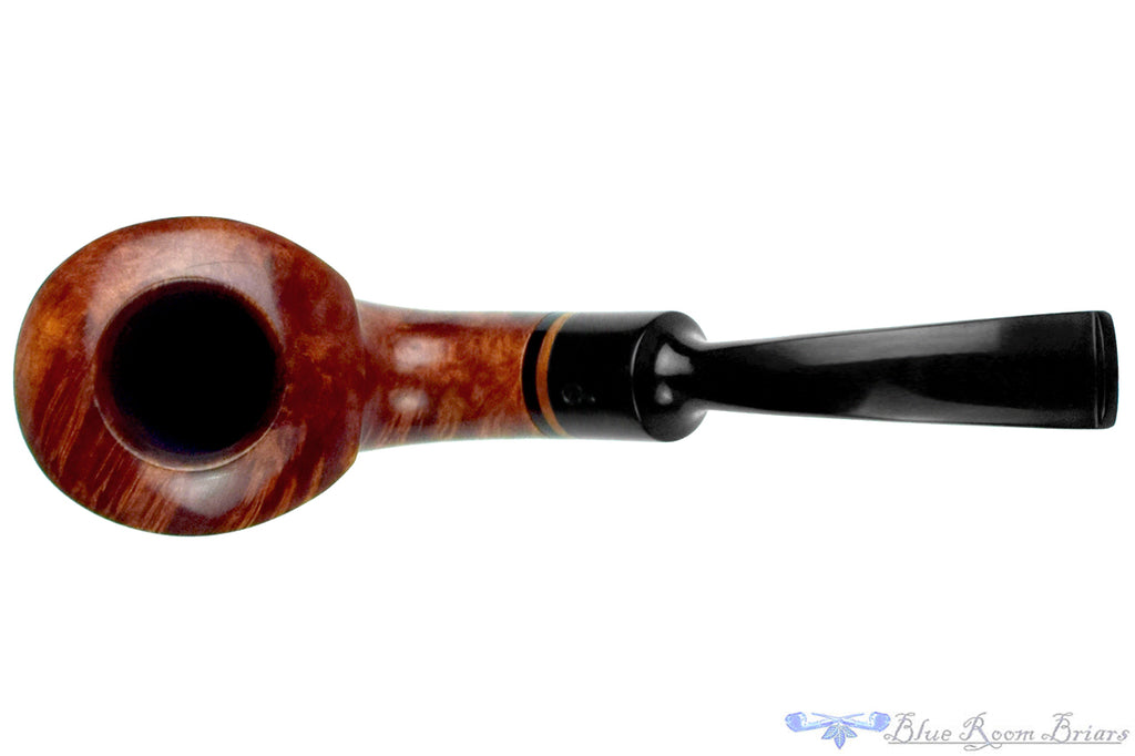 Blue Room Briars is proud to present this Jirsa Three-Star 29 Bent Bell Dublin with Briar Estate Pipe