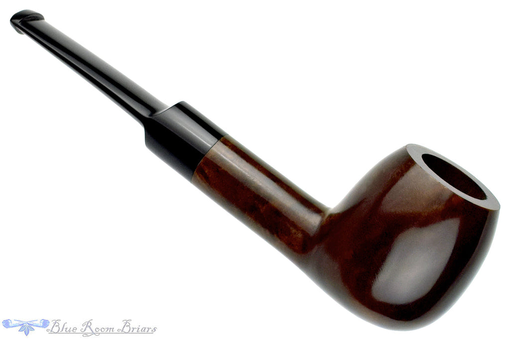 Blue Room Briars is proud to present this Ben Wade Brogue Apple UNSMOKED Estate Pipe