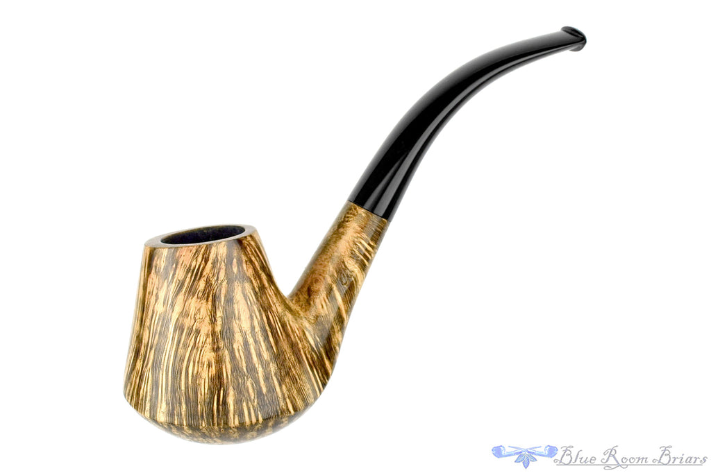 Blue Room Briars is proud to present this Chris Morgan Pipe High-Contrast Bent Volcano