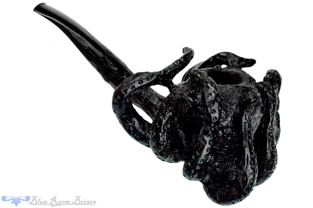Blue Room Briars is proud to present this Chris Morgan Pipe Bent Curved Octopus Sitter