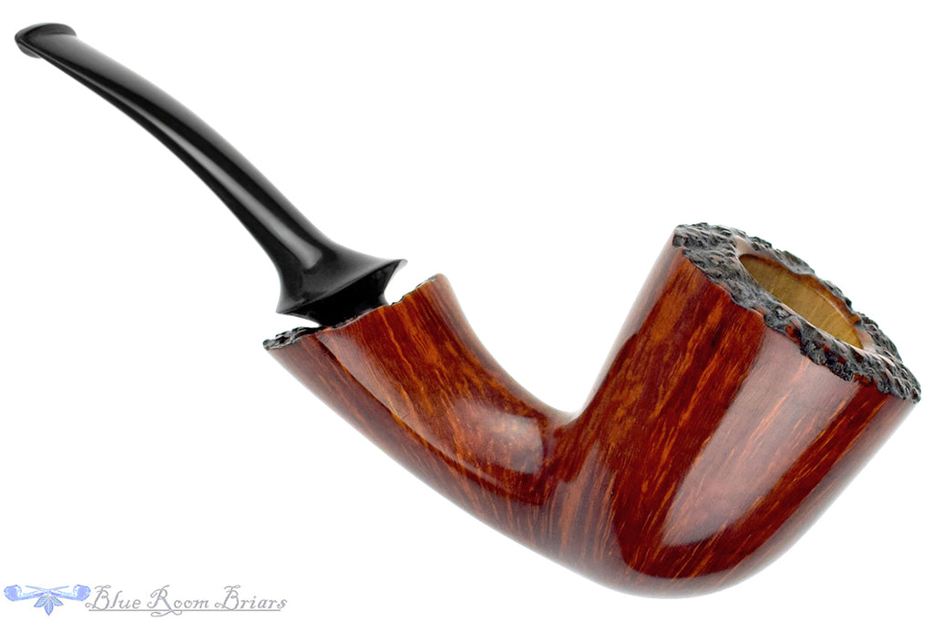 Blue Room Briars is proud to present this Bill Walther Pipe Bent Freehand with Plateaux and Brass