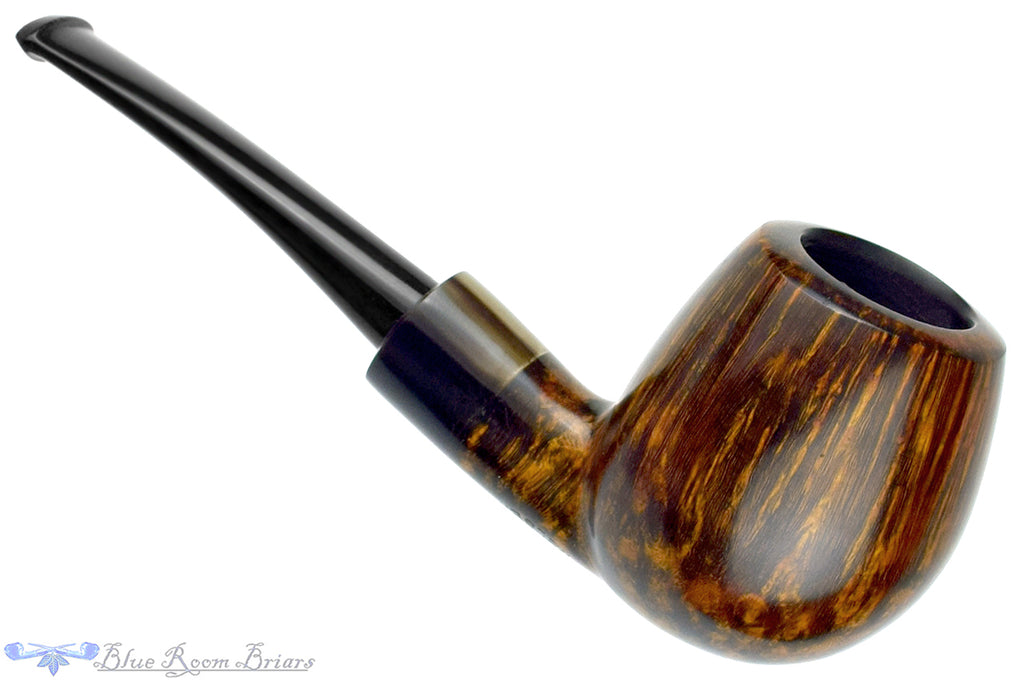 Blue Room Briars is proud to present this Erik Nielsen Pipe Grade B Contrast Bent Egg with Horn Ferrule
