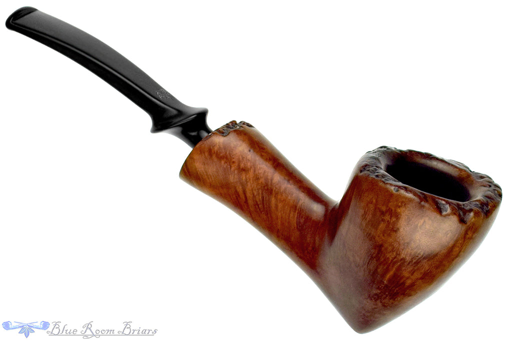 Blue Room Briars is proud to present this Ben Wade Hand Model 100 Bent Freehand with Plateaux Estate Pipe