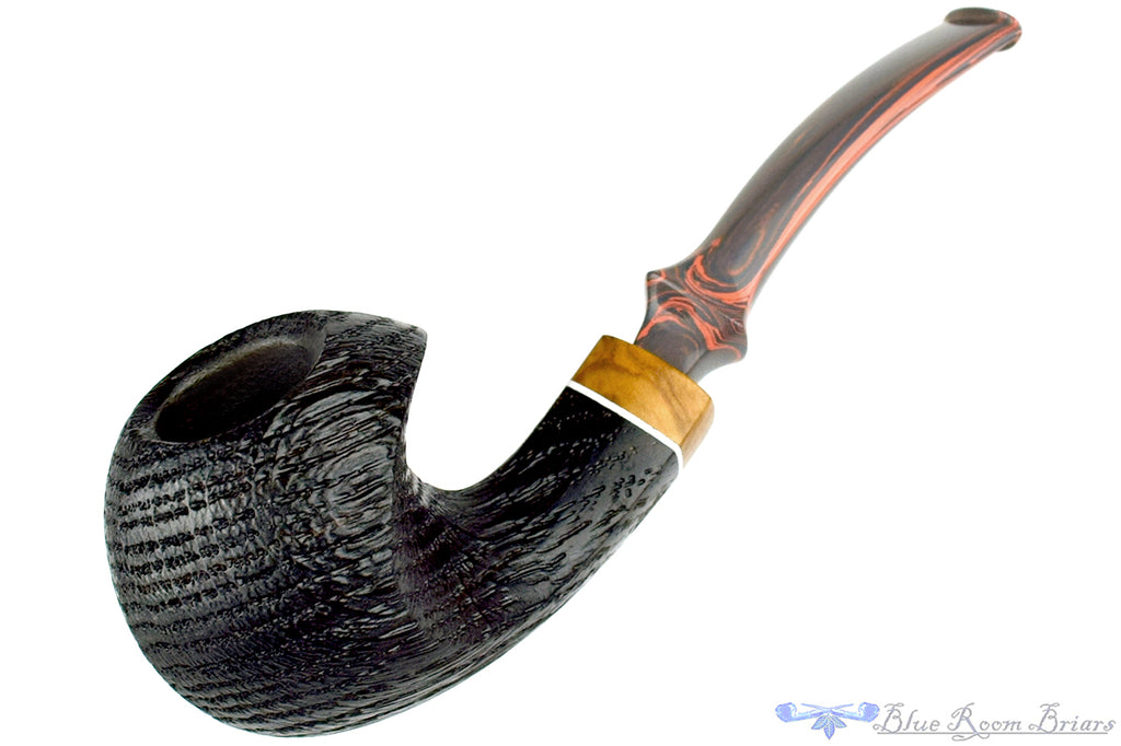 Blue Room Briars is proud to present this Marinko Neralić Pipe Bent Sandblast Morta Diamond Shank Wave with Olive Wood and Brindle