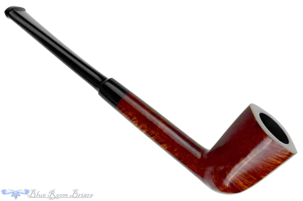 Blue Room Briars is proud to present this Mastercraft Handmade Panel Dublin Estate Pipe