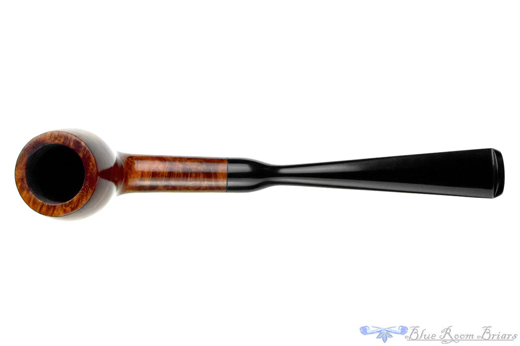 Blue Room Briar is proud to present this Peterson Belge Estate Pipe