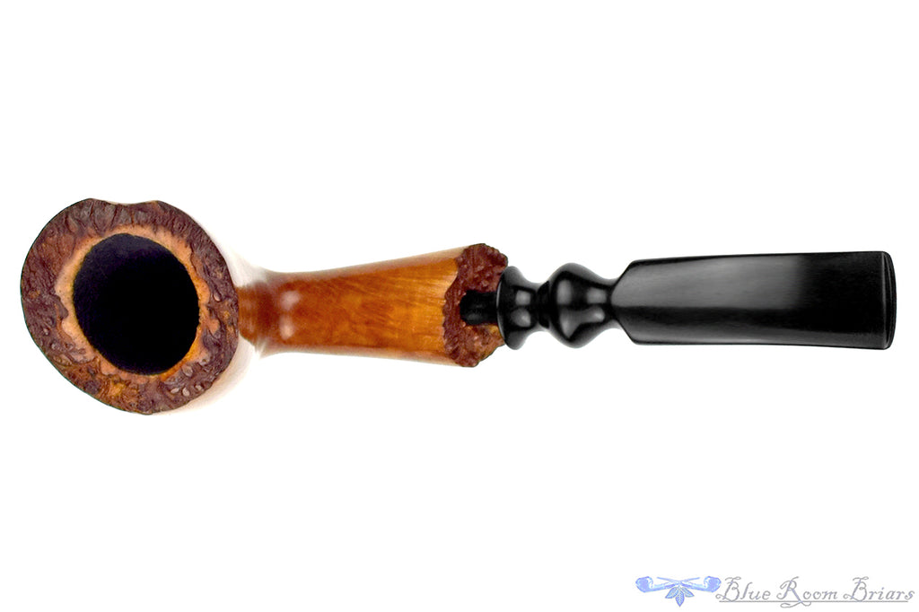 Blue Room Briars is proud to present this Hjerte-Brier Bent Freehand with Plateaux UNSMOKED Estate Pipe