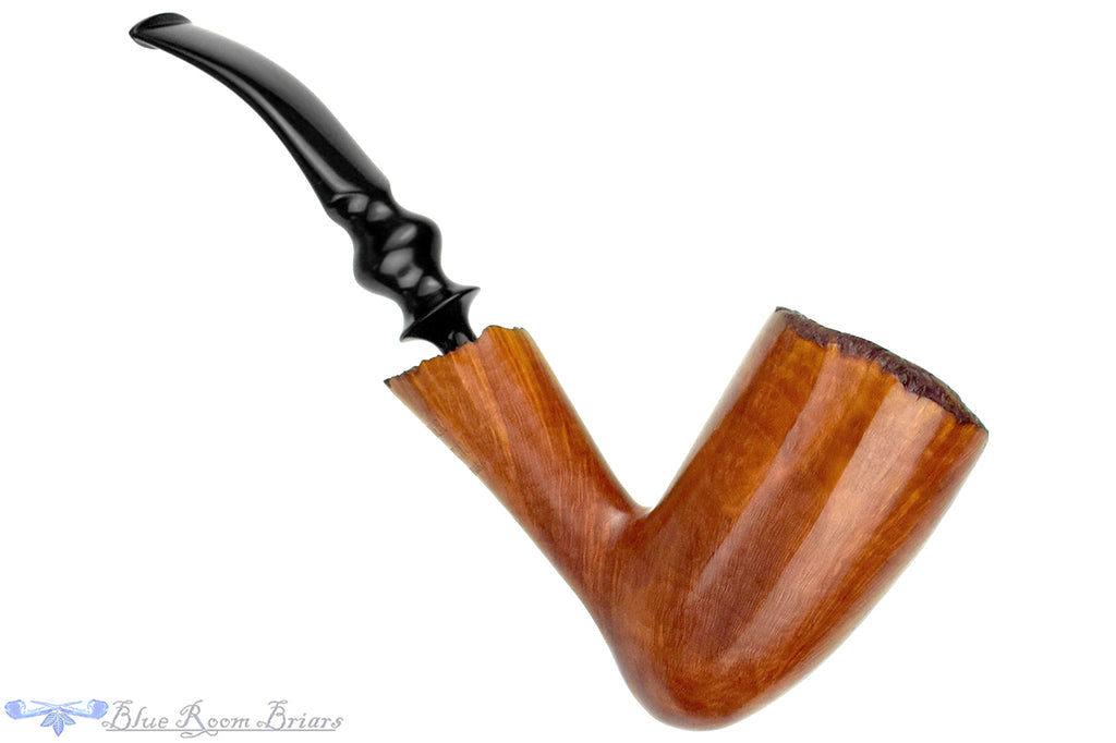 Blue Room Briars is proud to present this Hjerte-Brier Bent Freehand with Plateaux UNSMOKED Estate Pipe