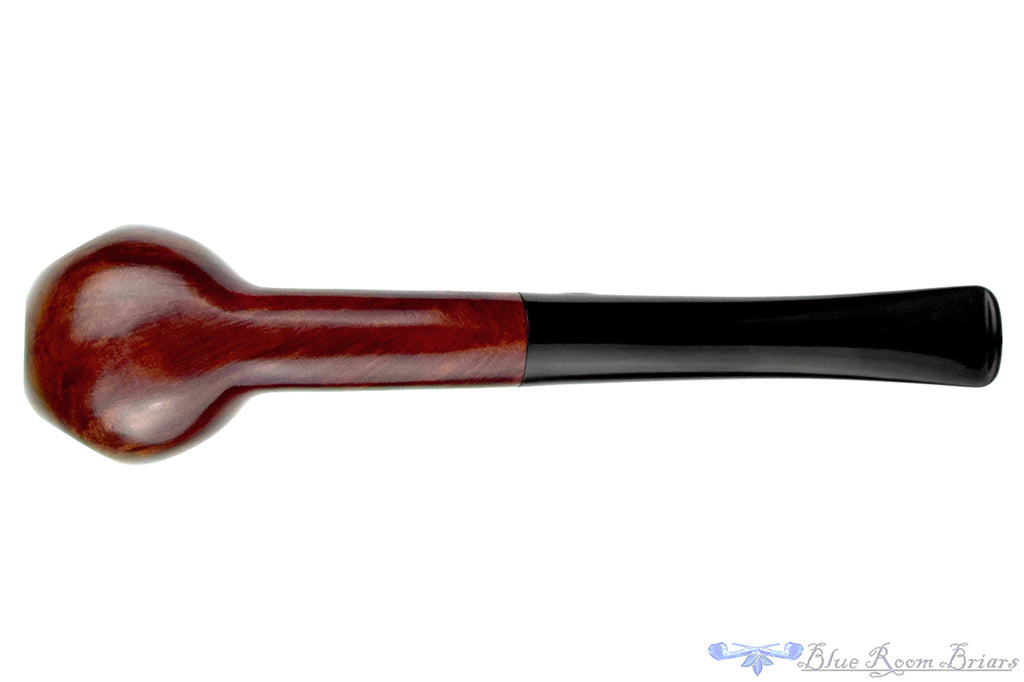Blue Room Briars is proud to present this GBD New Standard (Early 1960s Make) 676 Paneled Apple Sitter Estate Pipe with Replacement Tenon