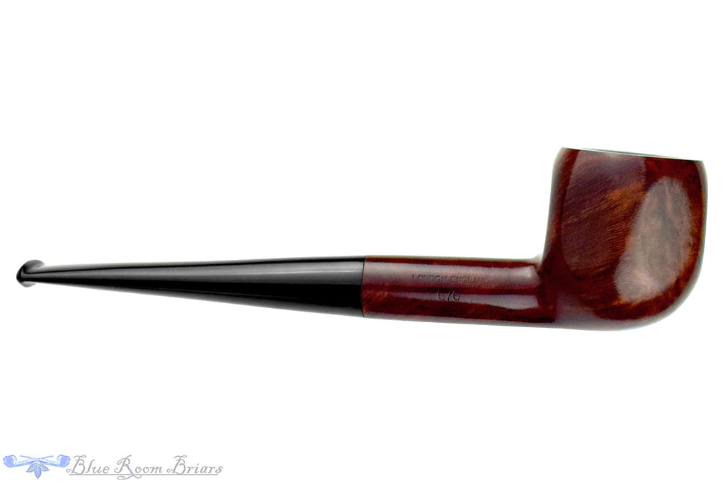 Blue Room Briars is proud to present this GBD New Standard (Early 1960s Make) 676 Paneled Apple Sitter Estate Pipe with Replacement Tenon