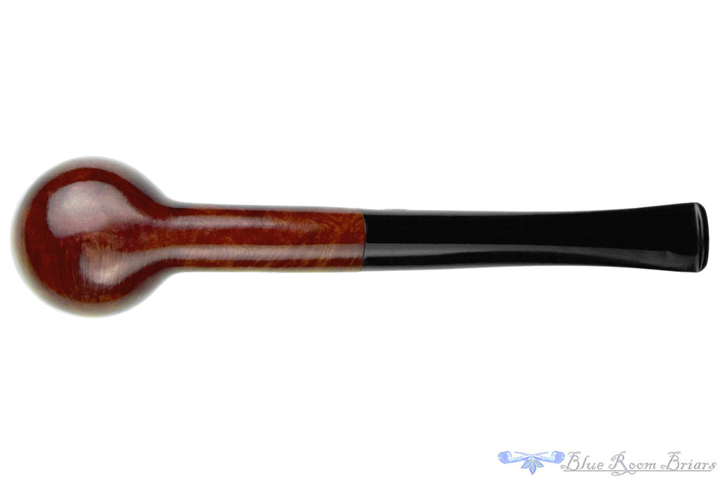 Blue Room Briars is proud to present this GBD Century 133 (Pre-Cadogan) Billiard Estate Pipe