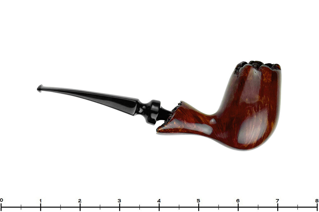 Blue Room Briars is proud to present this Nørding Bent Freehand Egg with Plateaux Estate Pipe