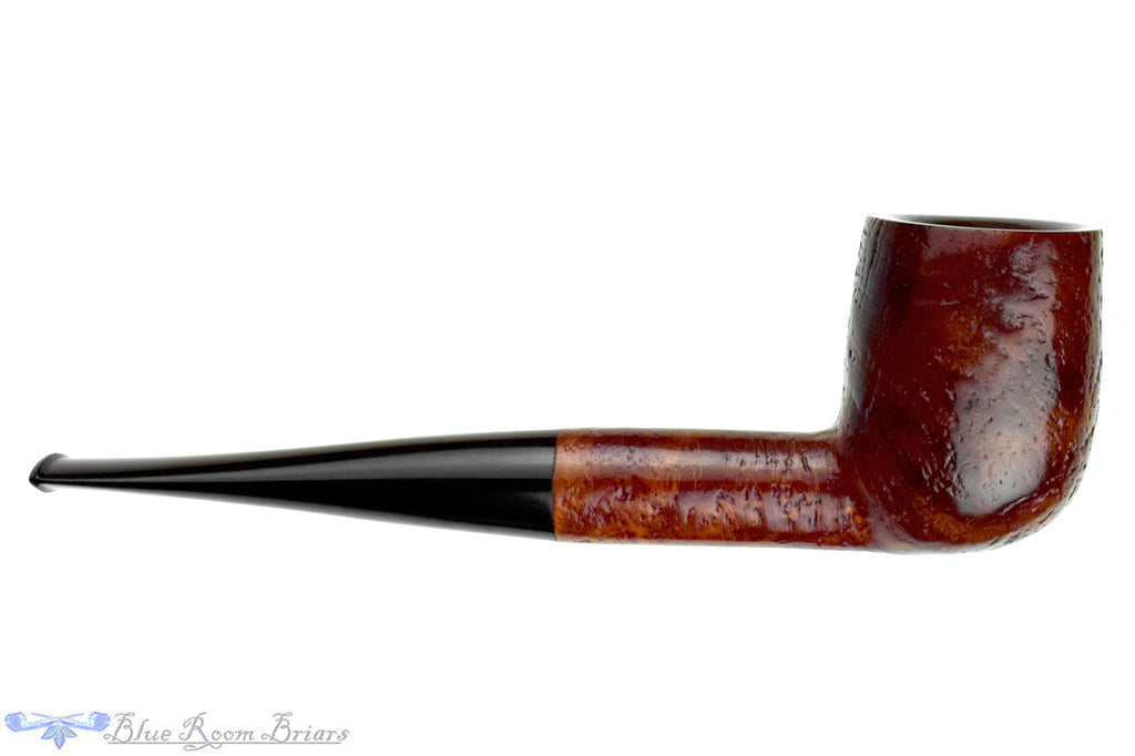 Blue Room Briars is proud to present this GBD Granitan 2515 (Pre-Cadogan) Sandblast Billiard Estate Pipe