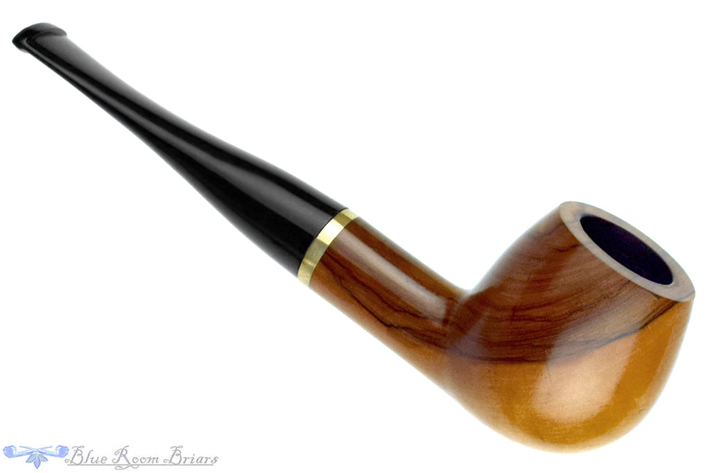 Blue Room Briar is proud to present this Olivewood Apple with Brass Estate Pipe