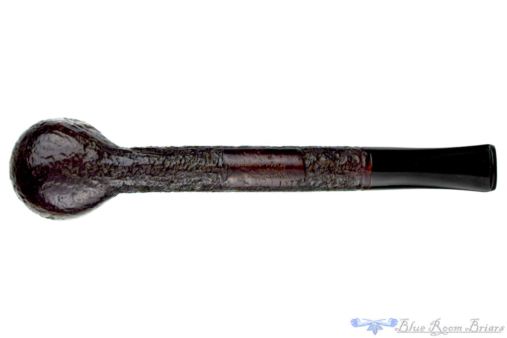Blue Room Briars is proud to present this Orlik De Luxe Sandblast Canadian Estate Pipe