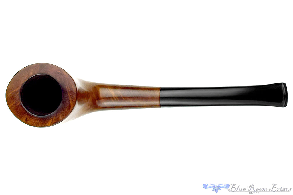 Blue Room Briars is proud to present this Chacom Champion 68 Bent Tomahawk Estate Pipe