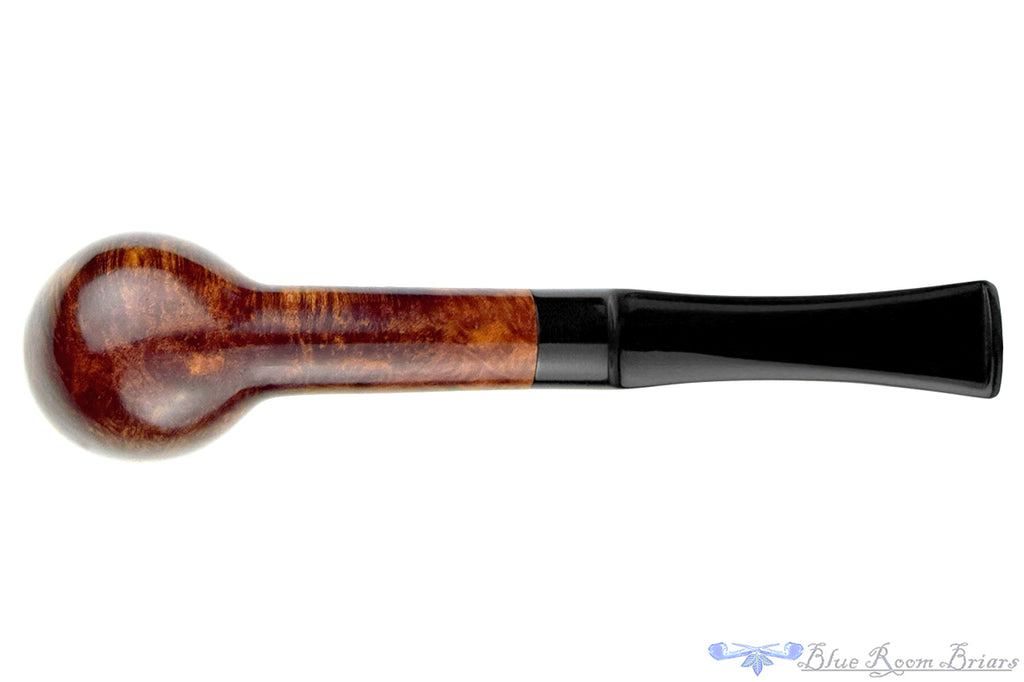 Blue Room Briars is proud to present this Volvo Billiard Estate Pipe