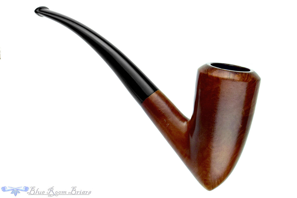 Blue Room Briar is proud to present this Graco Moire 21 Bent Tall Acorn Estate Pipe