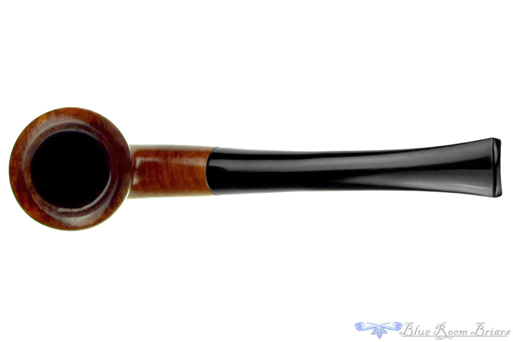 Blue Room Briar is proud to present this Graco Moire 21 Bent Tall Acorn Estate Pipe