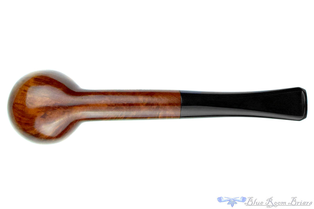 Blue Room Briars is proud to present this Orlik Golden Contrast Billiard Estate Pipe
