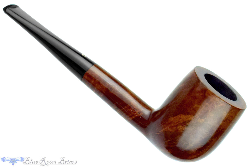 Blue Room Briars is proud to present this Orlik Golden Contrast Billiard Estate Pipe