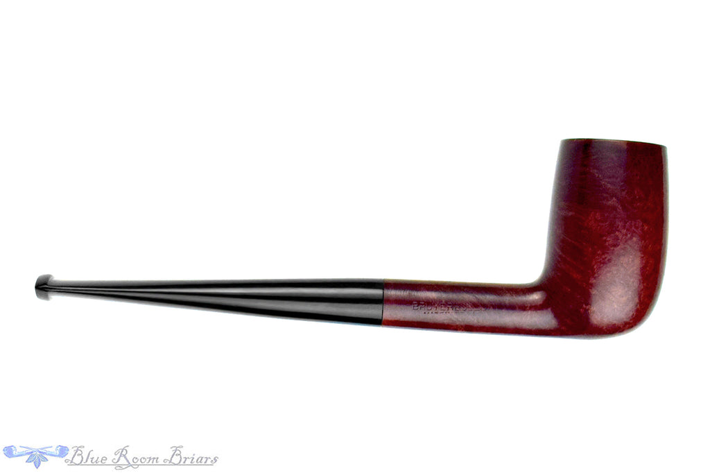 Blue Room Briar is proud to present this Beto Bruyere Deluxe 2432 Billiard Estate Pipe