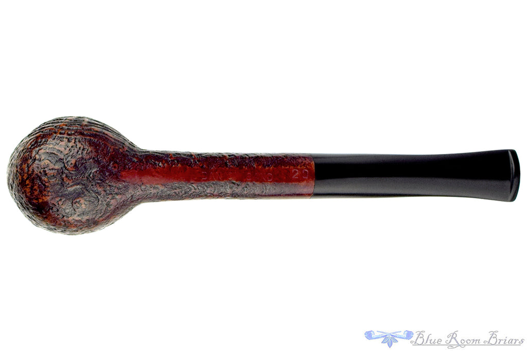 Blue Room Briars is proud to present this Danish Sand (Georg Jensen) 20 Sandblast Billiard Sitter Estate Pipe